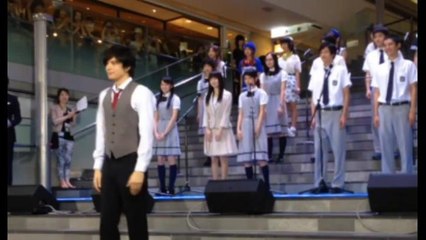 表参道ヒルズに来た！表参道高校合唱部！『翼をください』熱唱！