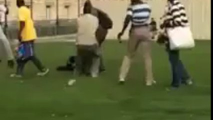 Trois policiers roués de coups par des vendeurs à la sauvette à Paris