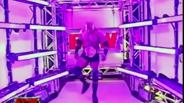 Bobby Lashley vs Big Show ECW 12-5-06 Highlights