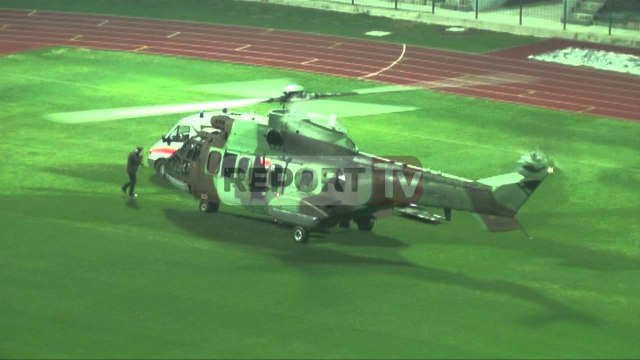 Report TV - Të plagosurit u transportuan me helikopter drejt Spitalit të Traumës në Tiranë