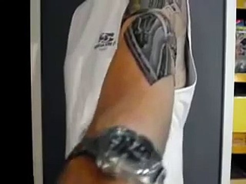 Tattoo me now design: Robot arm tattoo