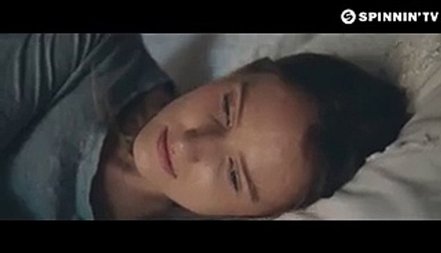 LVNDSCAPE & Holland Park feat. Nico Santos - Waterfalls (Official Music Video) -