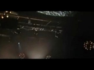 Avril lavigne-when your gone (Paris 2007)