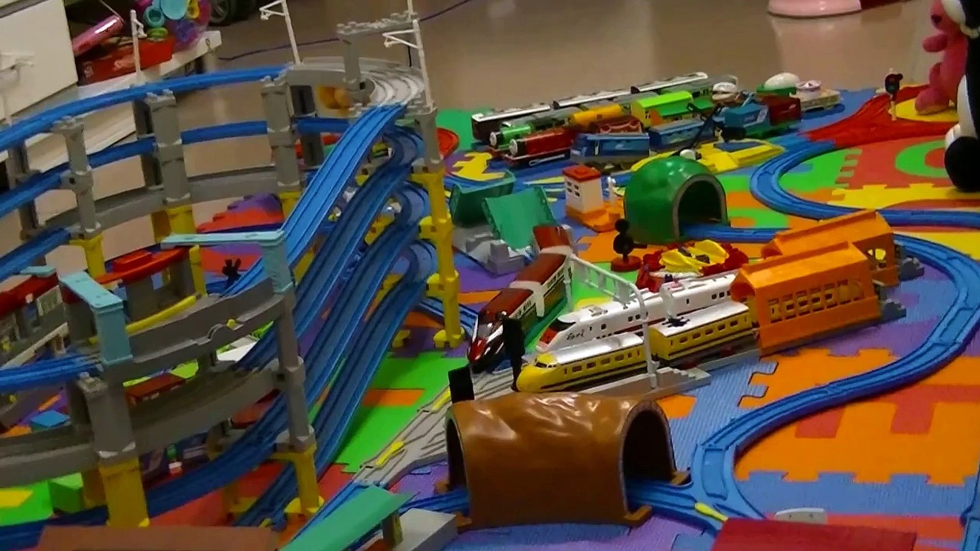 Plarail Diseny Mickey Mouse Magical Express ディズニードリームレールウェイ ミッキーマウス マジカルエクスプレス Video Dailymotion