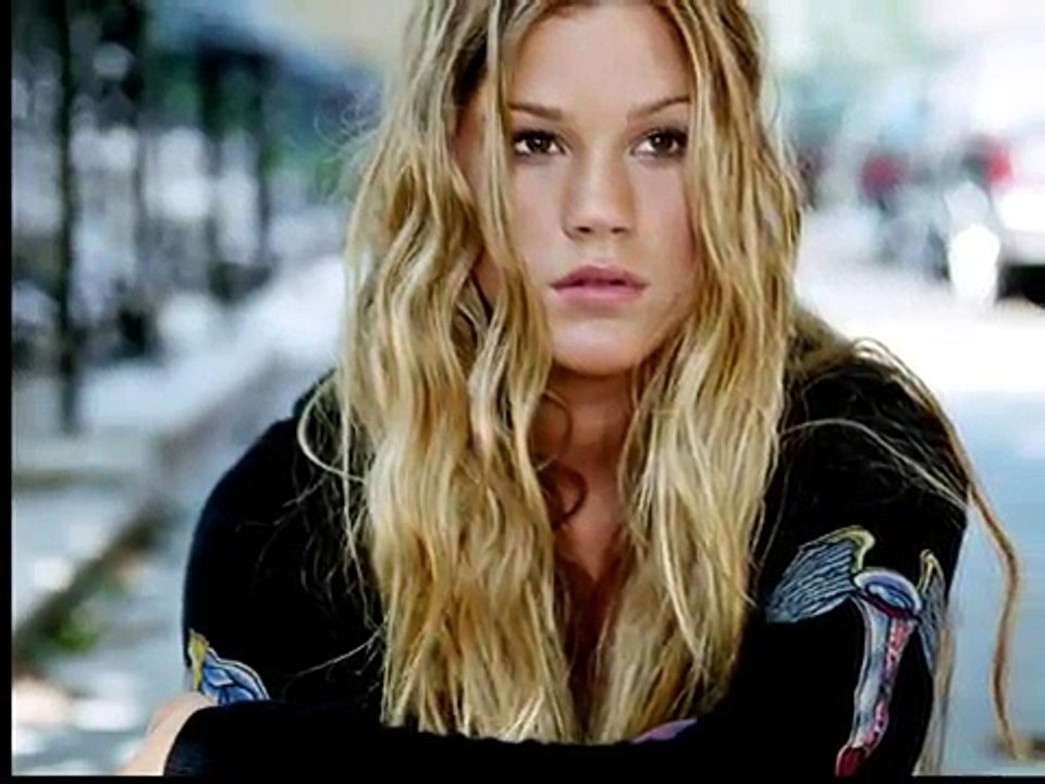 JOSS STONE * Girlfriend On Demand