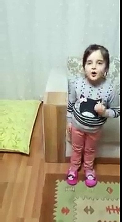 Little Baby Girl Reciting Quran So Beautiful Ma sha Allah ... Tarbiyyat e Aulaad