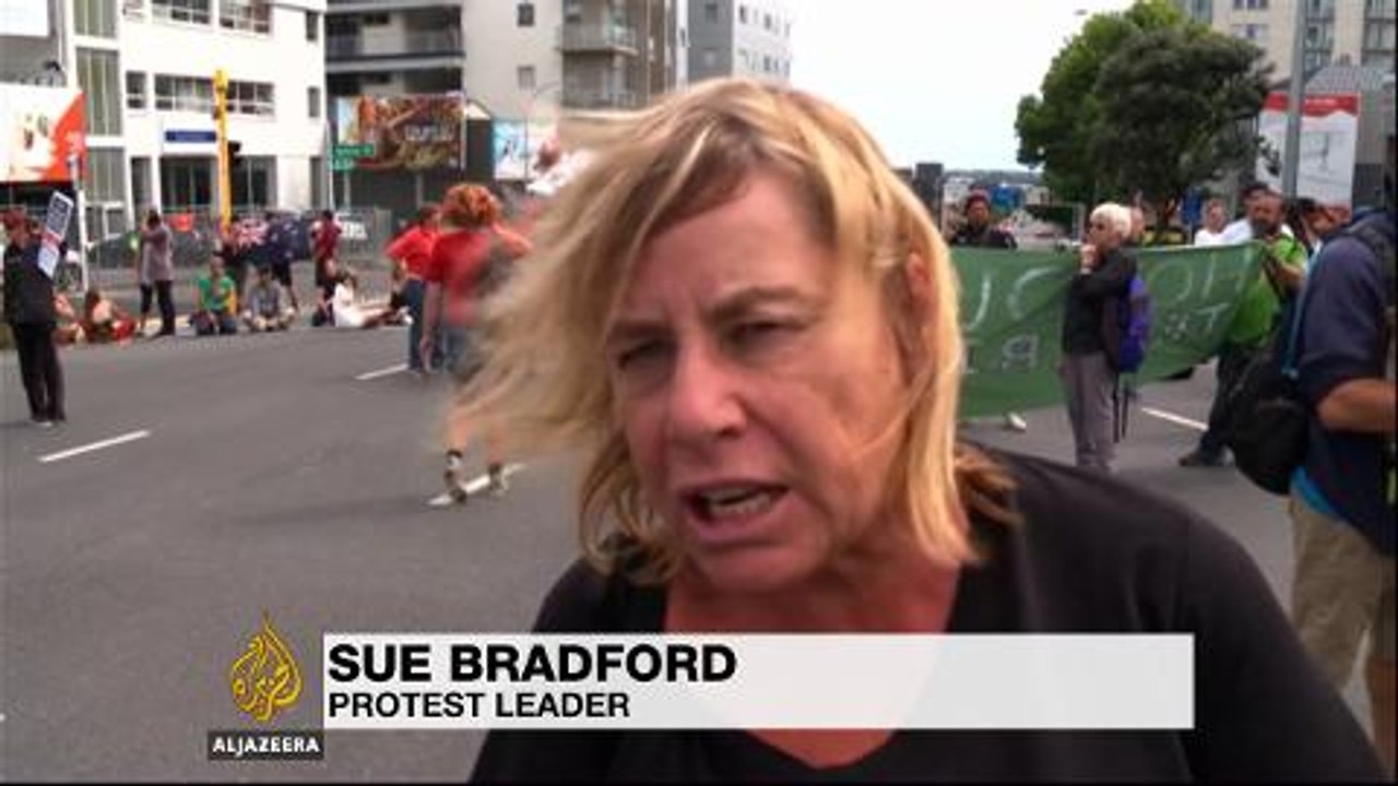 TPP pact signed amid New Zealand protests