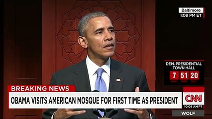 Obama visits U.S. mosque for first time as president