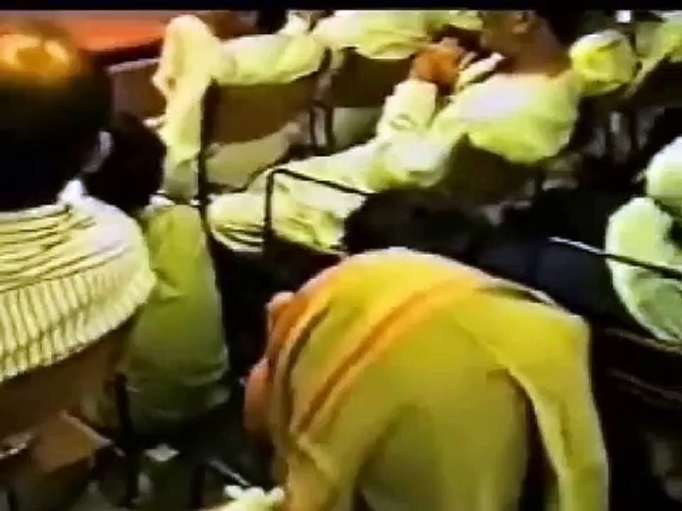 Dr. Zakir Naik Videos.  What should Muslims do, if they have money earned from Interest-