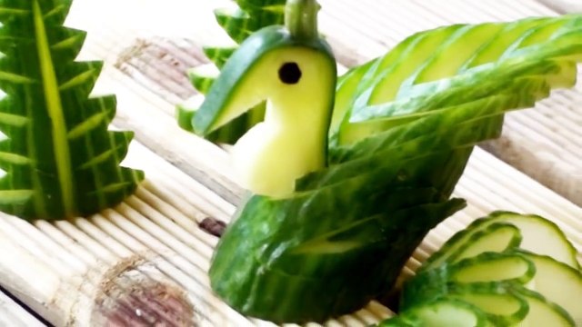 Art In Fruit Vegetable Carving Garnish Duck Bird Swan _ Искусство огурцов Шоу-резьбы