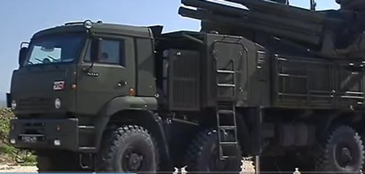 Под 'панцирной' защитой- ВКС России в Сирии прикрывают мощнейшие С-400 и 'Панцирь-С'