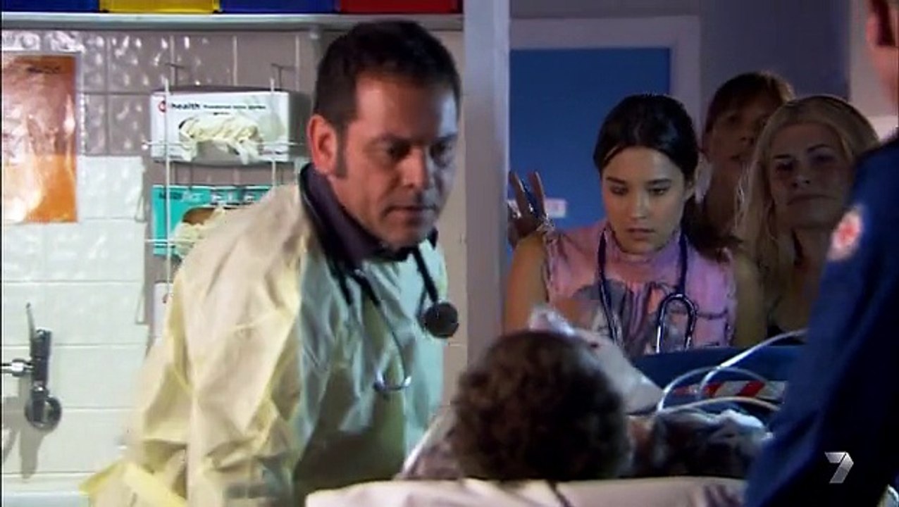 Home and Away 5766