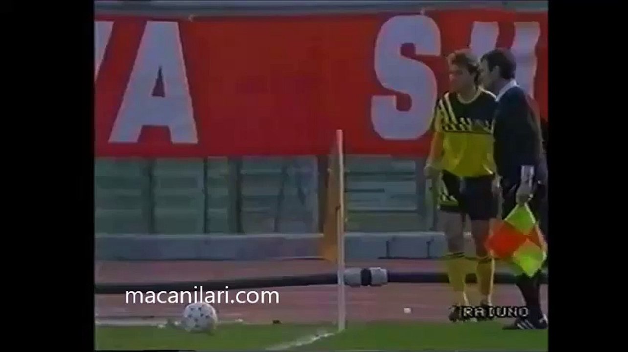 07.12.1988 - 1988-1989 UEFA Cup 3rd Round 2nd Leg AS Roma 0-2 1. SG Dynamo Dresden