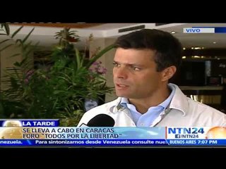 Opositores venezolanos realizan foro para sensibilizar al electorado de cara a las Parlamentarias