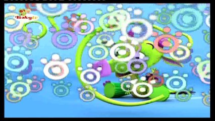 BABYTV DRACO juega con una locomotora (español de España)