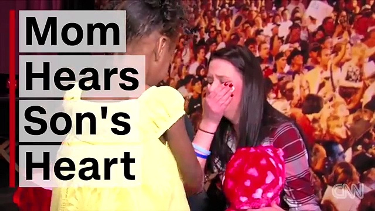 Maman entend les battements de cœur de son fils après sa mortf