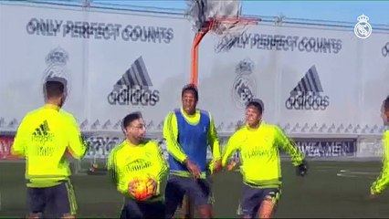 Madrid'li futbolcuların basketbol keyfi!