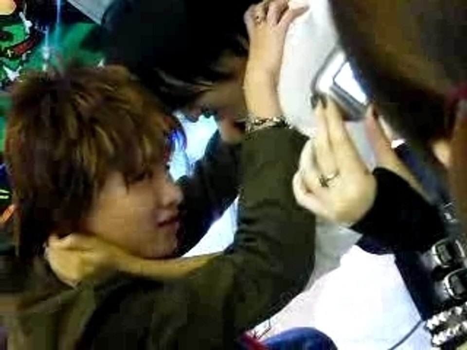 boy - วิดีโอ Dailymotion