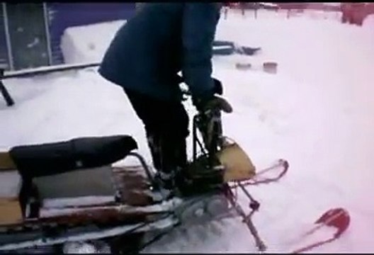 Самодельный снегоход на гусенице