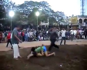 Strong Girl defeats boy in Kabaddi