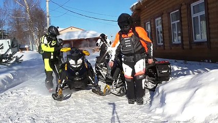 Покатушки на снегоходах. Чувашия