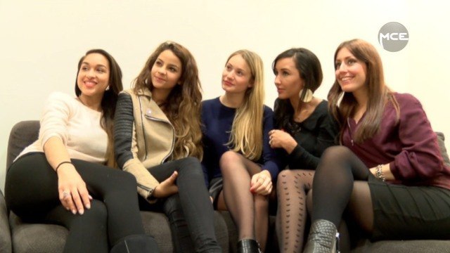 Popstars : Sindy débarque par surprise à la séance de dédicace de The Mess