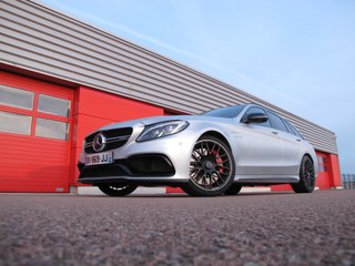 Mercedes Benz C 63 s AMG / Super Mécanique