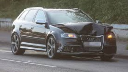 Car Crashes Compilation # 300 | Compilation d'accident de voitures n°300 | Février 2016