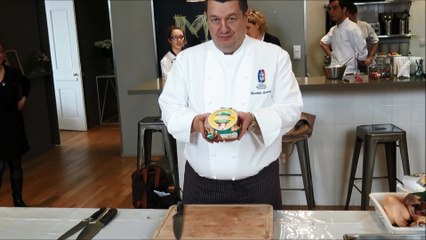 Découpe de la volaille fermière d'Auvergne