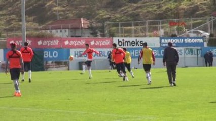 Trabzonspor'da Hami Mandıralı 11'ini Arıyor