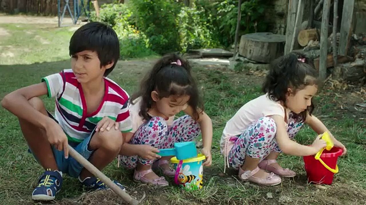 Dedemin Fişi fragman izle