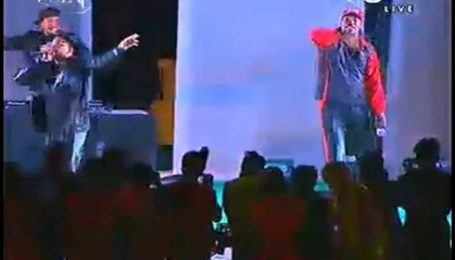 Chris Gale gone to stage to dance with Sean Paul in PSL ceremony