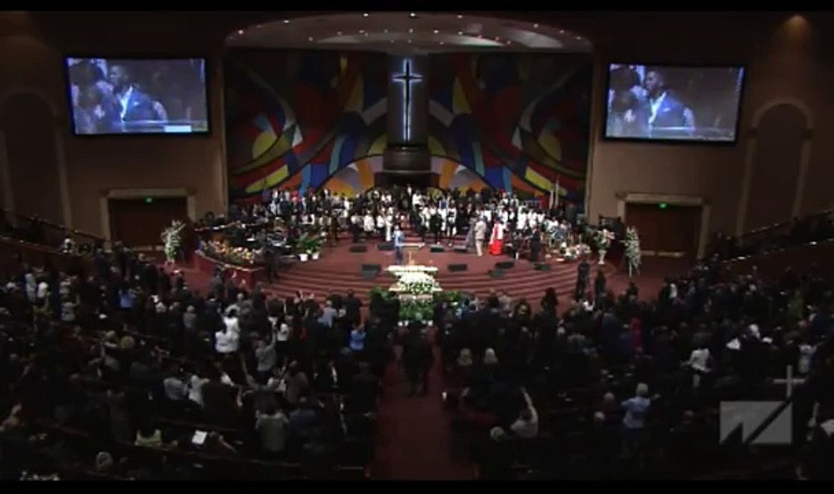 Donald Lawrence Sings The Blood at Pastor Andrae Crouch Homegoing Celebration