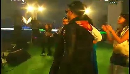 Beautiful Fireworks at PSL song in Dubai stadium