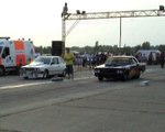 Chevy Chevelle VTG SS Vs. BMW E30 [V8 SB] Drag Race