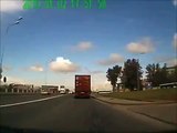RUSSIAN DRIVERS - Lucky Cyclist - автокатастрофа 2012