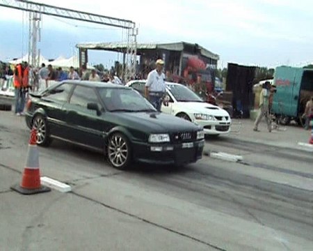 Audi S2 Coupe [11.3@200] Vs. Mitsubishi Lancer EVO VIII Drag Race