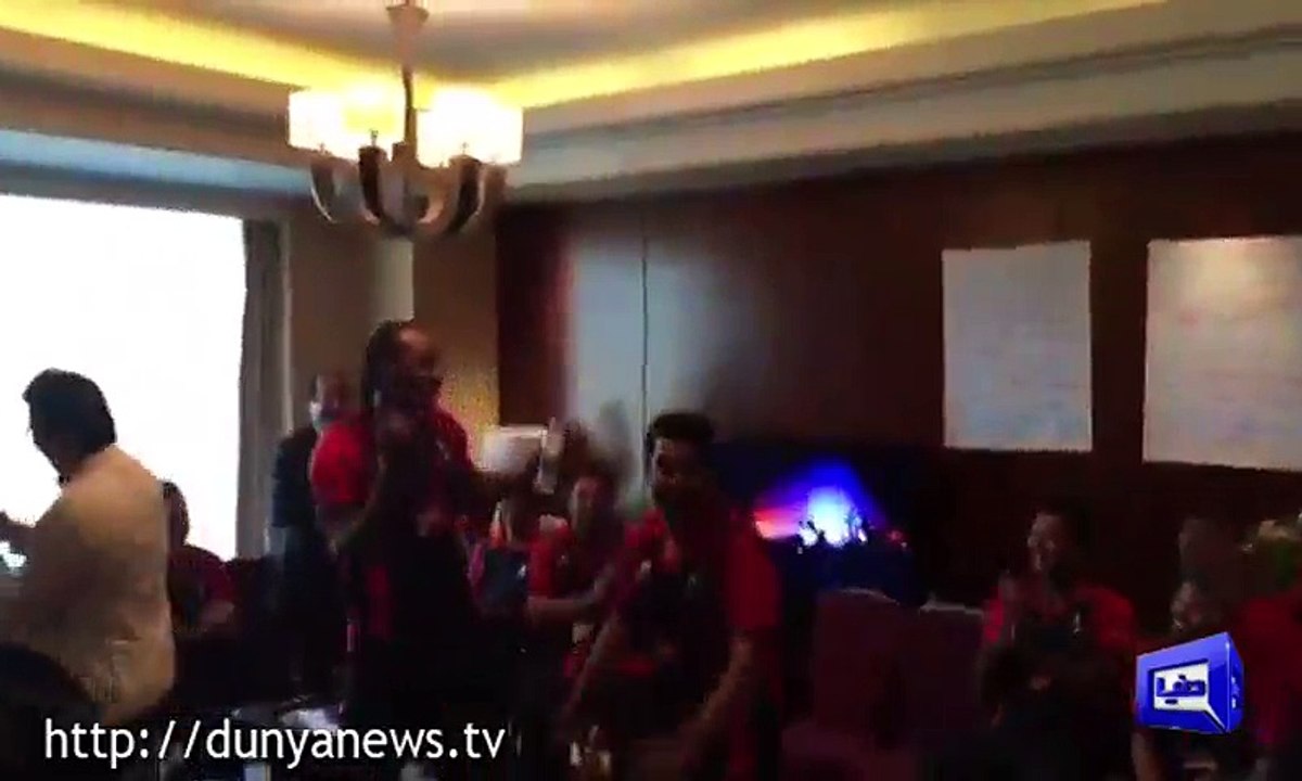 Azhar Ali, Umar Akmal join Chris Gayle in Bhangra.