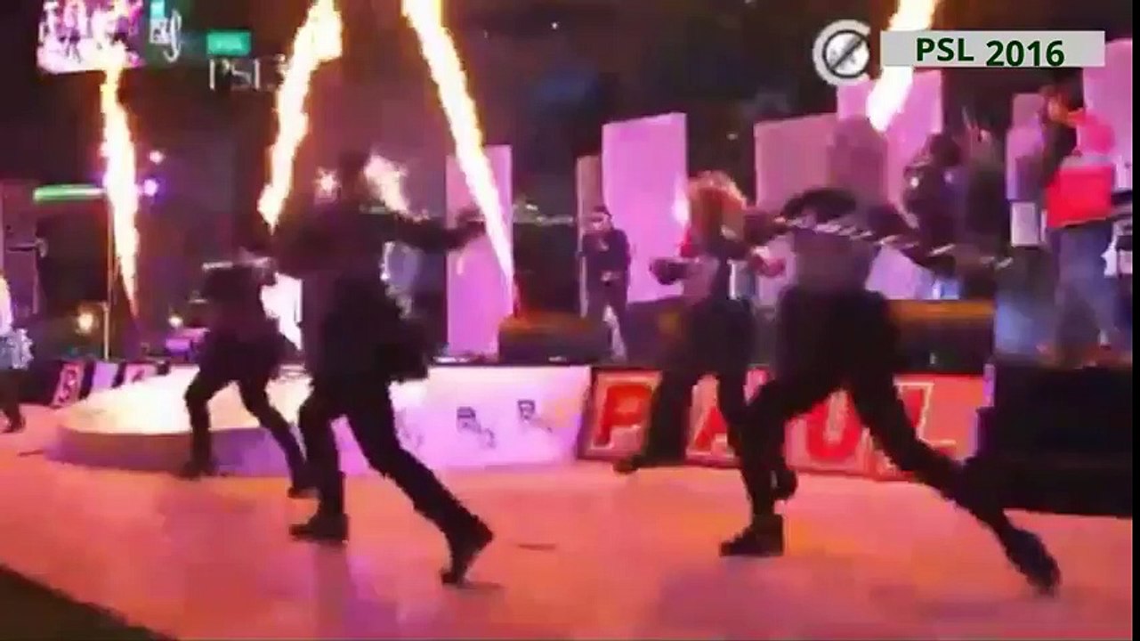 Chris Gayle Dancing in Pakistan Super League ( PSL ) 2016