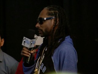 Snoop Dogg, Peyton Manning on Papa John's pizza discount, Super Bowl advice