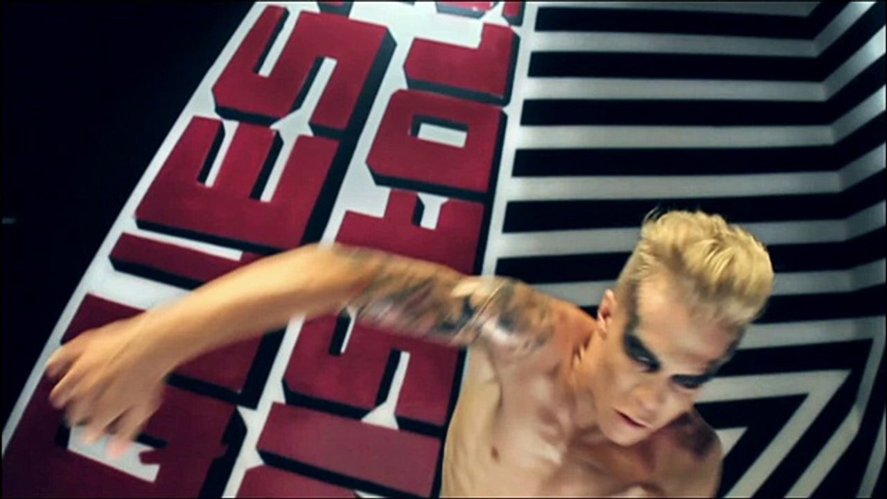 Quest Pistols ft. Артур Пирожков - Революция