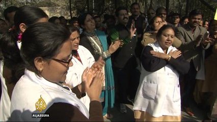 Unpaid Delhi workers strike against city government