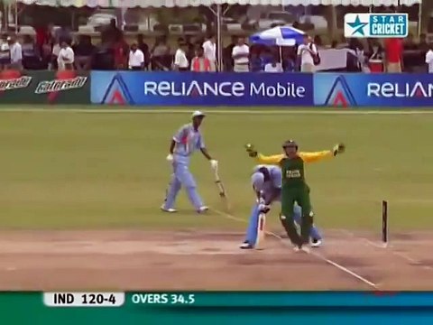 -AWFUL- - One of the most weird Stumping dismissals in Cricket H
