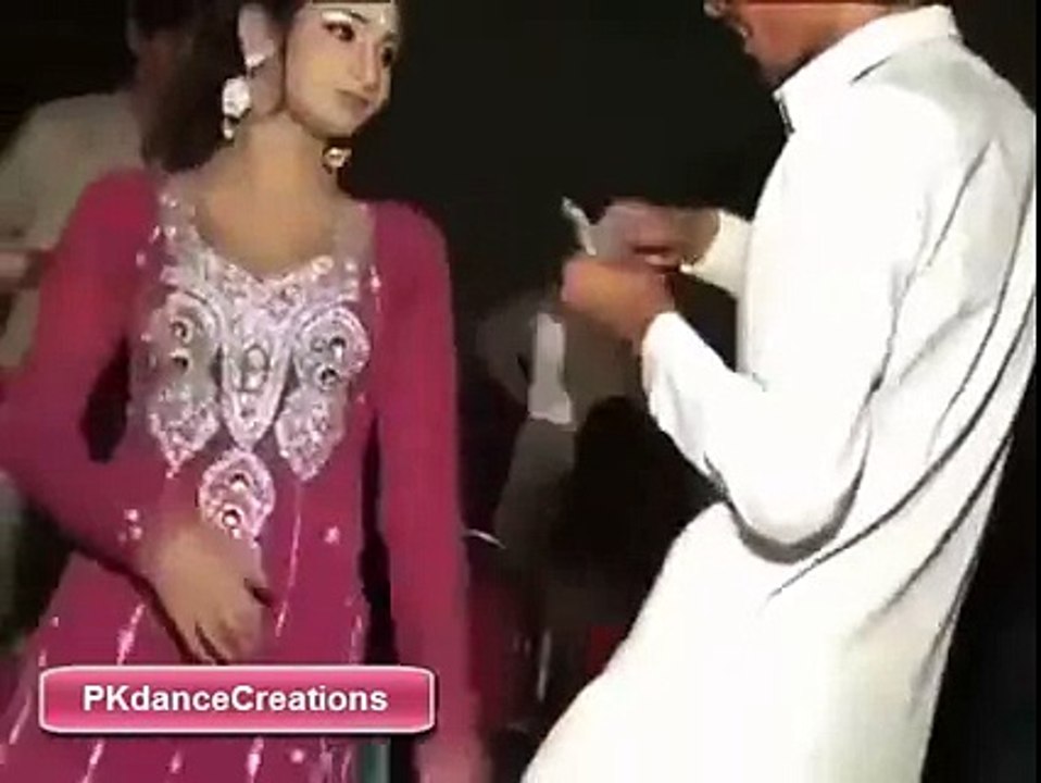 Pakistani wedding dance (full HD 1080p)