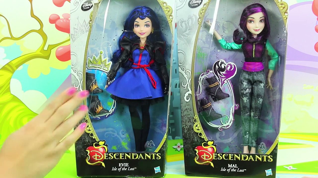 Newest Descendants Mal and Evie Dolls Toy Review. DisneyToysFan ...