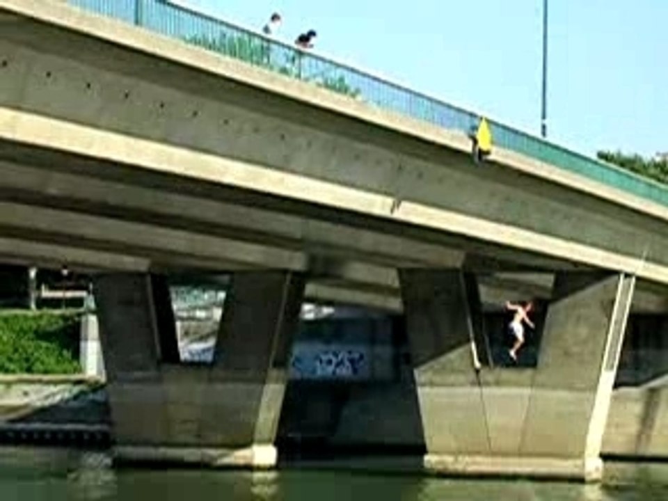 Saut Rom et Vince