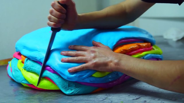 Incredible Bagels look like made from fluorescent Play-Doh - How Rainbow Bagels are made