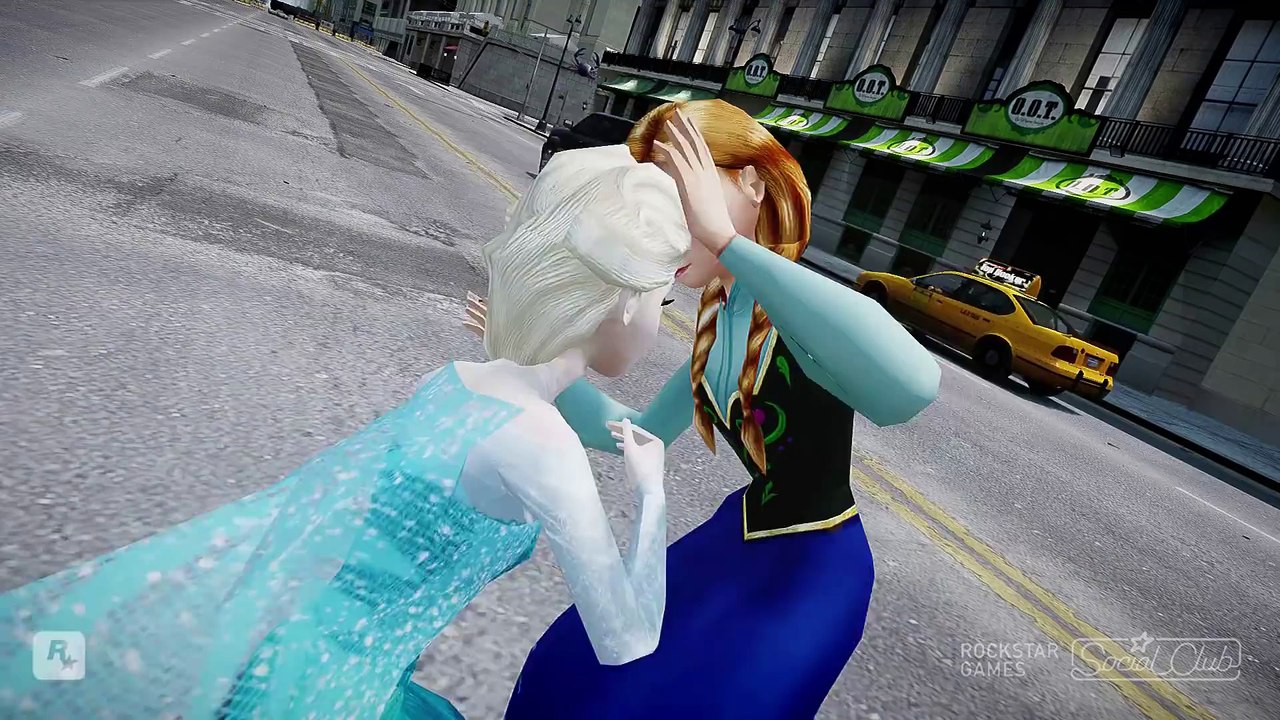 Anna vs Elsa (Frozen) Arendelle Epic Princesses Fight video