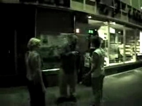 Sage Francis tout simplement ENORME !!!!