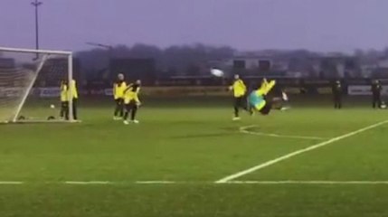 La belle volée acrobatique d'Aubameyang